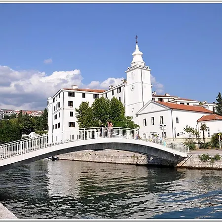 Nikica Apartment Selce